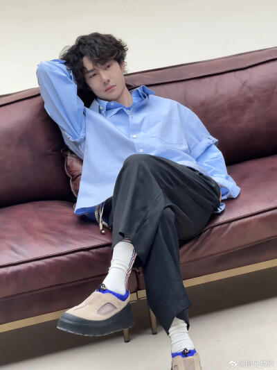 王一博