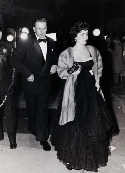 Elizabeth Taylor ​​​