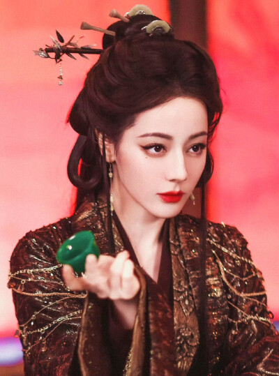 迪丽热巴/白日提灯/贺思慕