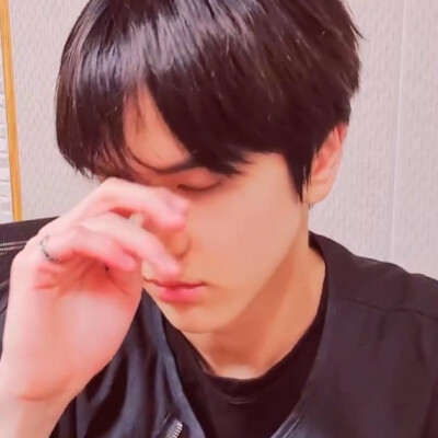 突然更新很多是因为在对着直播合集截图