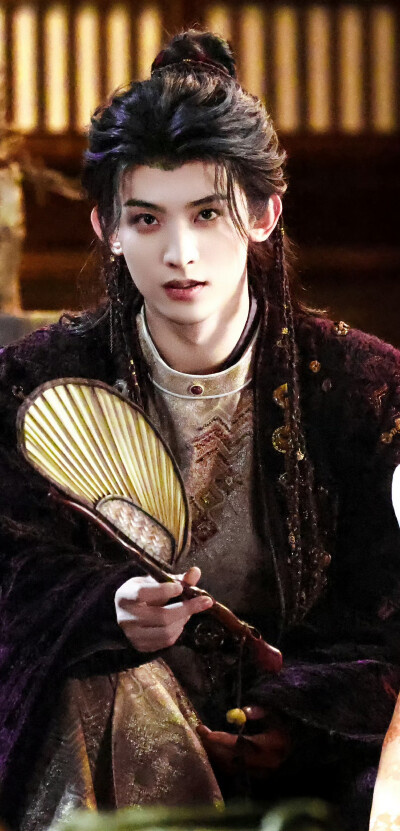 常华森《月鳞绮纪》言壁