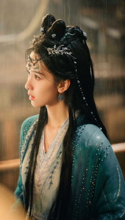 陈都灵《月鳞绮纪》雾妄言