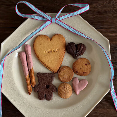 图源ks：偷喝汽水