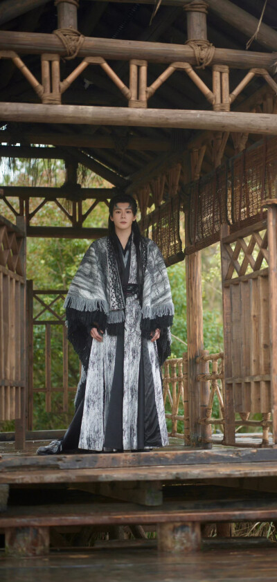 曾舜晞《月鳞绮纪》武拾光