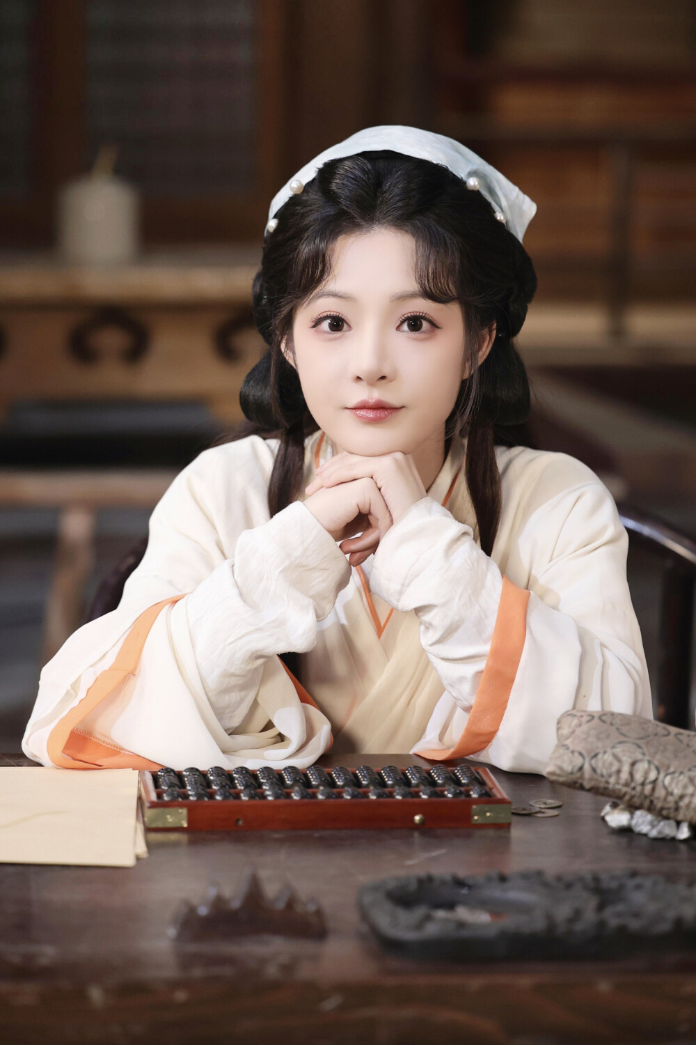 嫁锦衣 石雪婧∣容疏