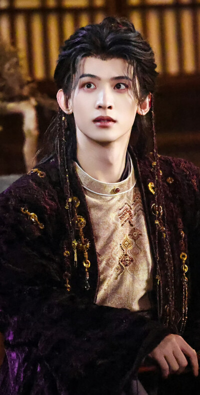 常华森《月鳞绮纪》言壁