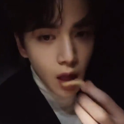 我也想吃薯条了