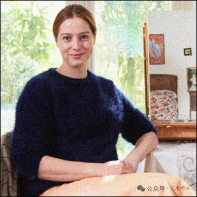 Phoebe Stone
菲比·斯通
