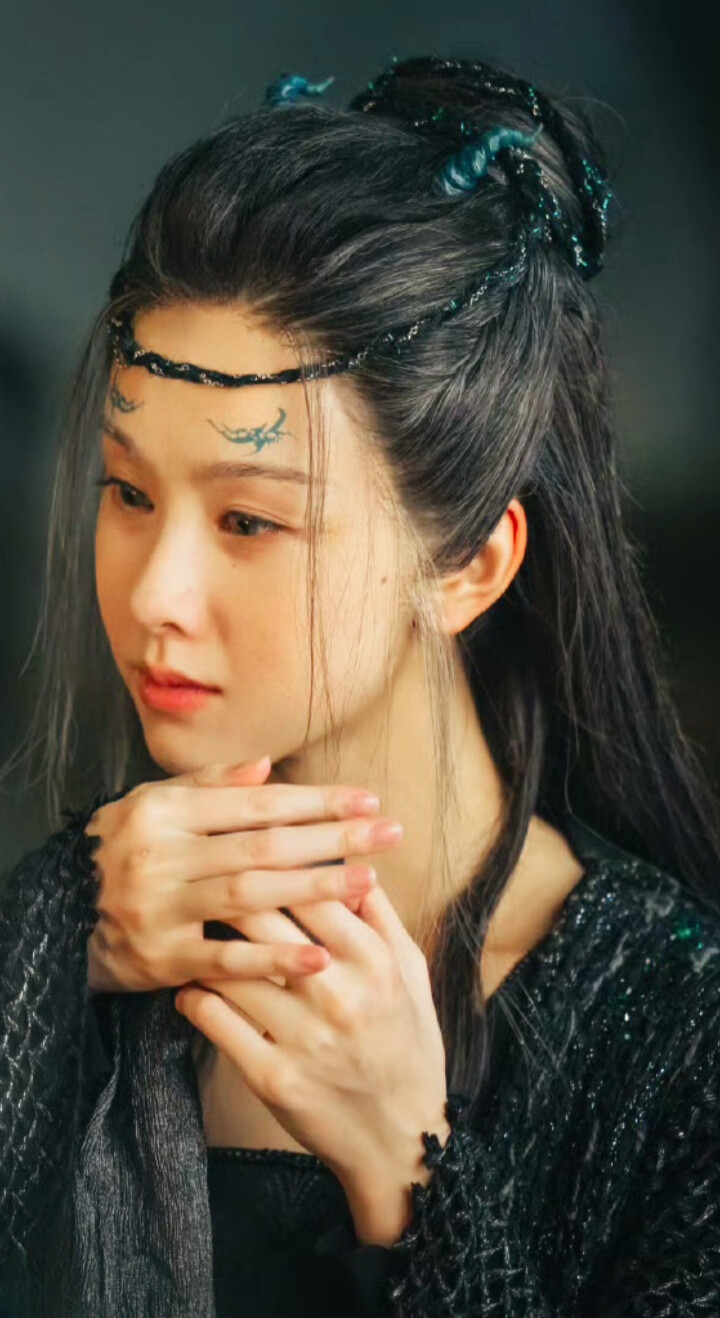 陈都灵