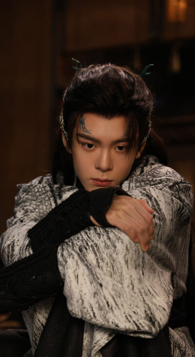 曾舜晞《月鳞绮纪》武拾光