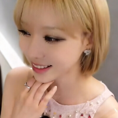 我想念一个金短馒