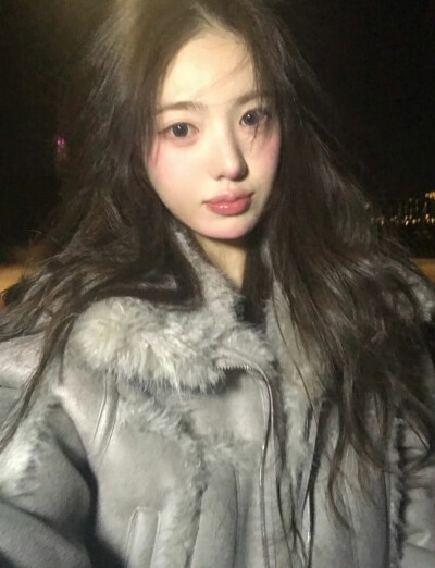 kiiikiii Sui李守彬