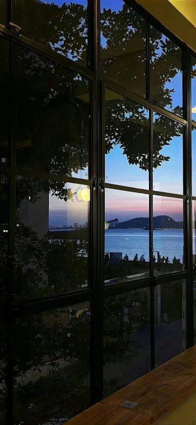 壁纸·图源微博