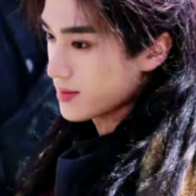 借一半清醒梦给我