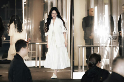 杨幂/Prada全球品牌代言人