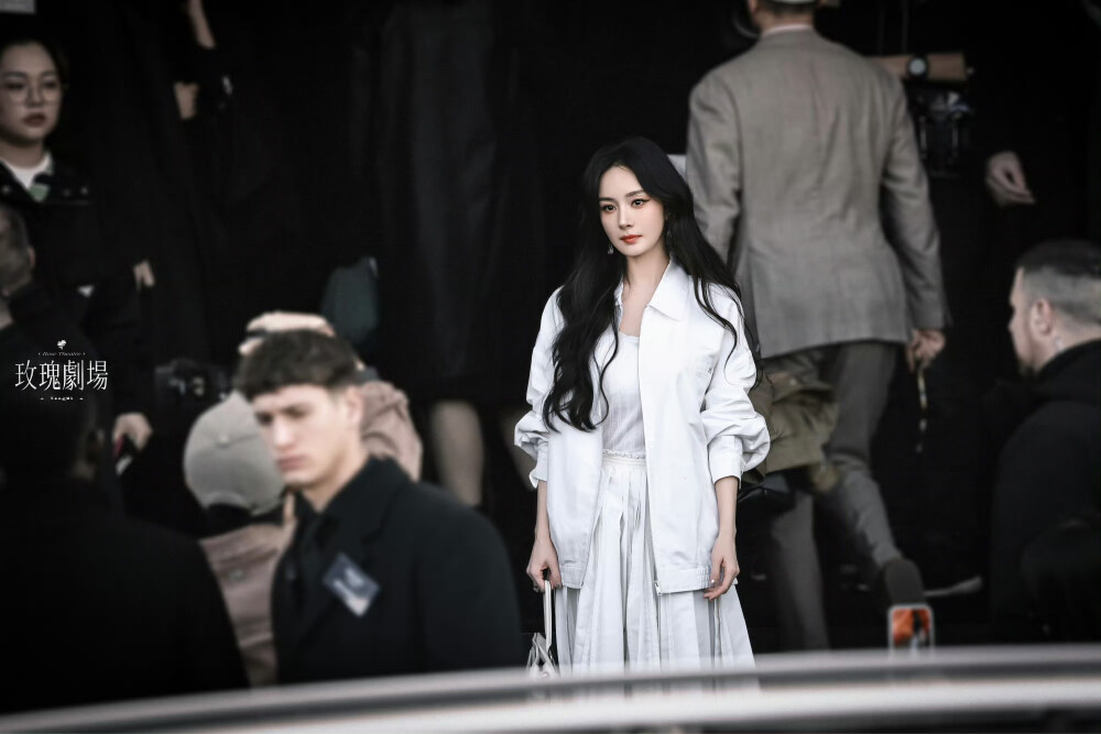 杨幂/Prada全球品牌代言人