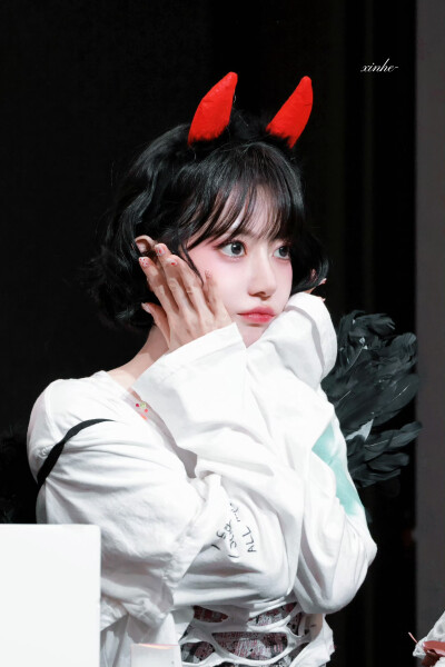 宮脇咲良 饭拍高清