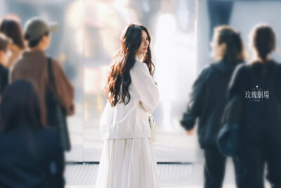 杨幂/Prada全球品牌代言人