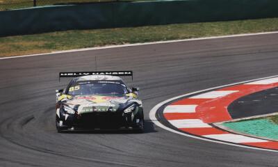 YIBO-OFFICIAL：
#85RACING#
「赛前试车 DAY 1」
积累经验，手感渐显，继续打磨。
首日公开练习结束，明日再练！@王一博·YIBO ​​​