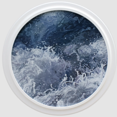 卡琳娜·弗朗西奥索是一位活跃于当代具象绘画领域的艺术家，以融合写实基础与柔和表现语言的人物绘画而受到关注。她的创作关注人物的情绪状态与内在感受，在结构与氛围之间建立细腻平衡。