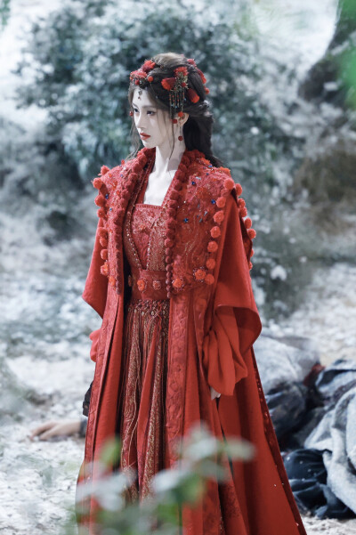 月鳞绮纪 鞠婧祎∣地珠