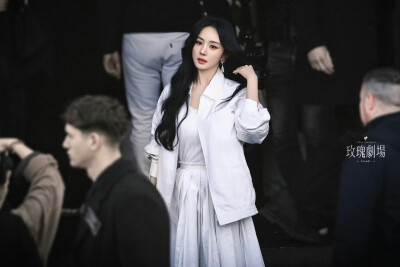 杨幂/Prada全球品牌代言人