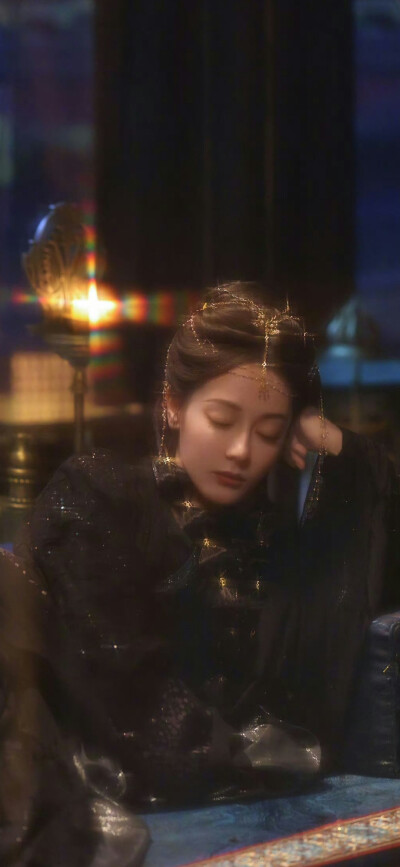 迪丽热巴《白日提灯》贺思慕