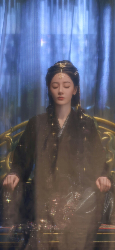 迪丽热巴《白日提灯》贺思慕