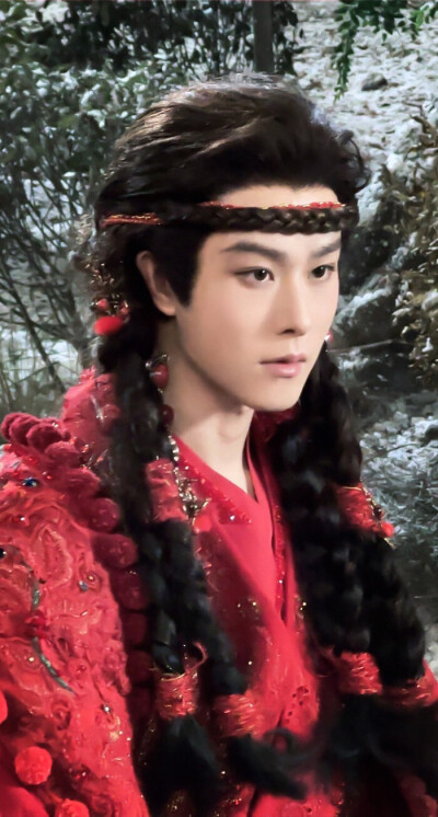 田嘉瑞《月鳞绮纪》蛮满