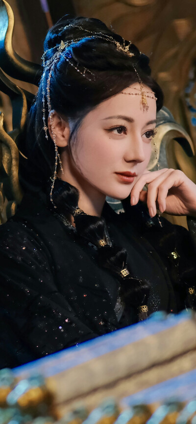 迪丽热巴《白日提灯》贺思慕