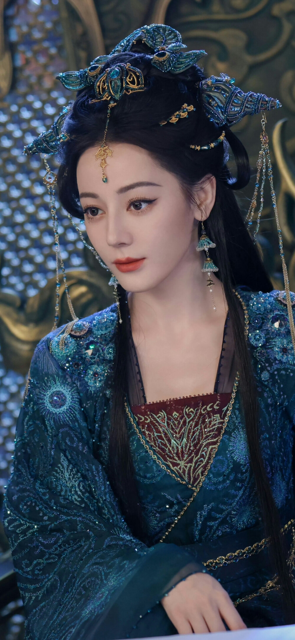 迪丽热巴《白日提灯》贺思慕