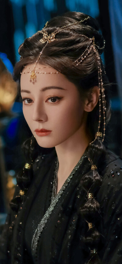 迪丽热巴《白日提灯》贺思慕