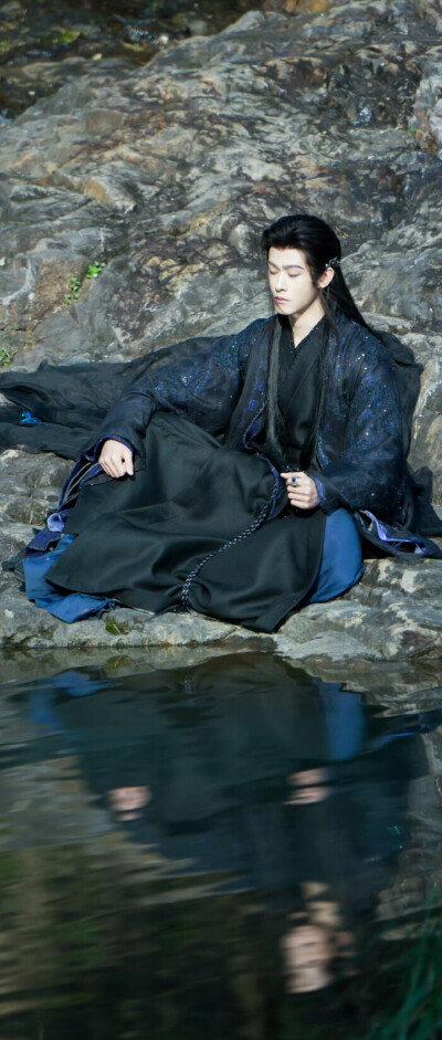 田嘉瑞《月鳞绮纪》寄灵