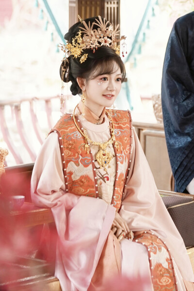 陛下请躺好，娘娘她是真大佬 查祎琛∣沈宁