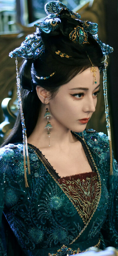 迪丽热巴《白日提灯》贺思慕