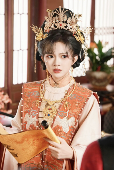 陛下请躺好，娘娘她是真大佬 查祎琛∣沈宁