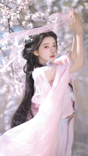 杨伊墨