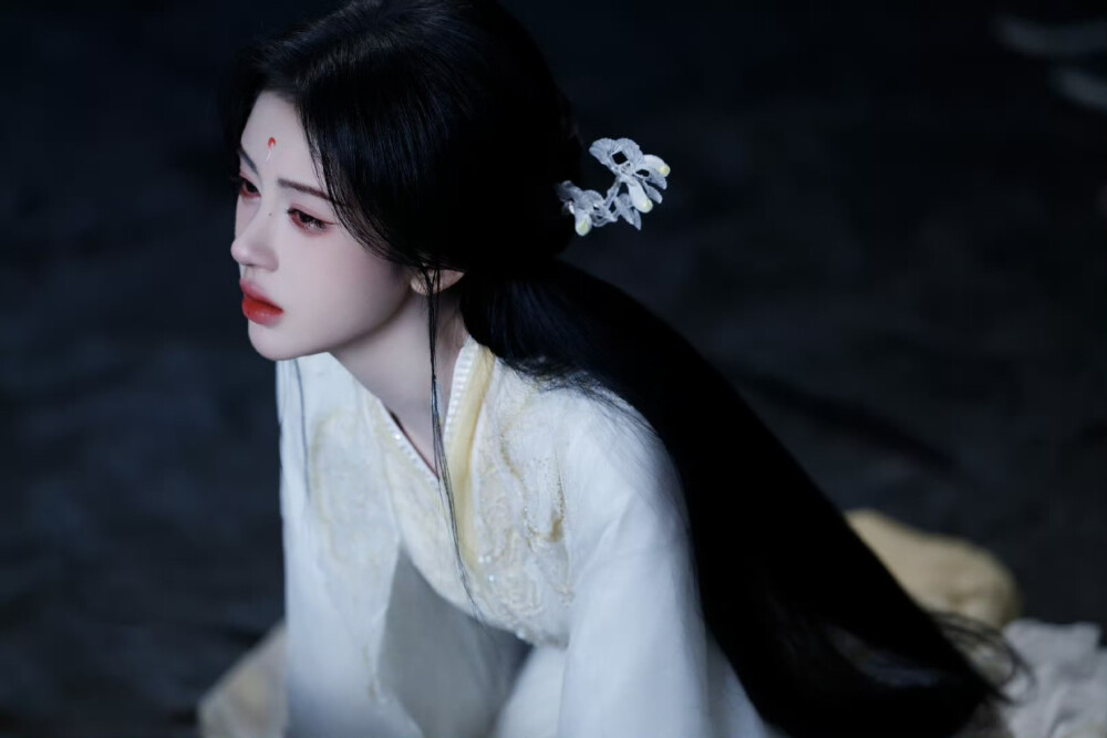 鞠婧祎
