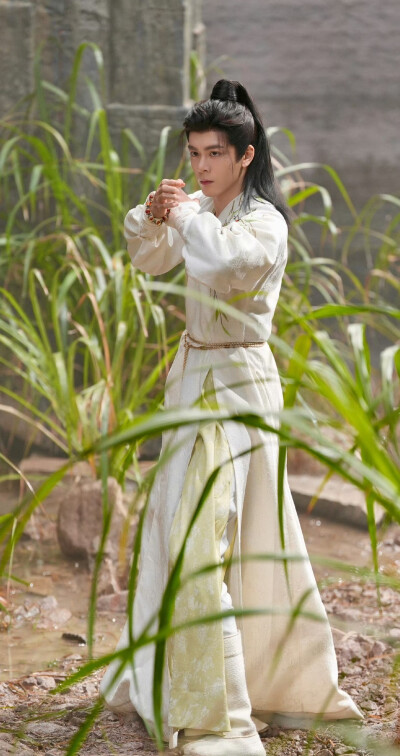 曾舜晞《月鳞绮纪》武拾光