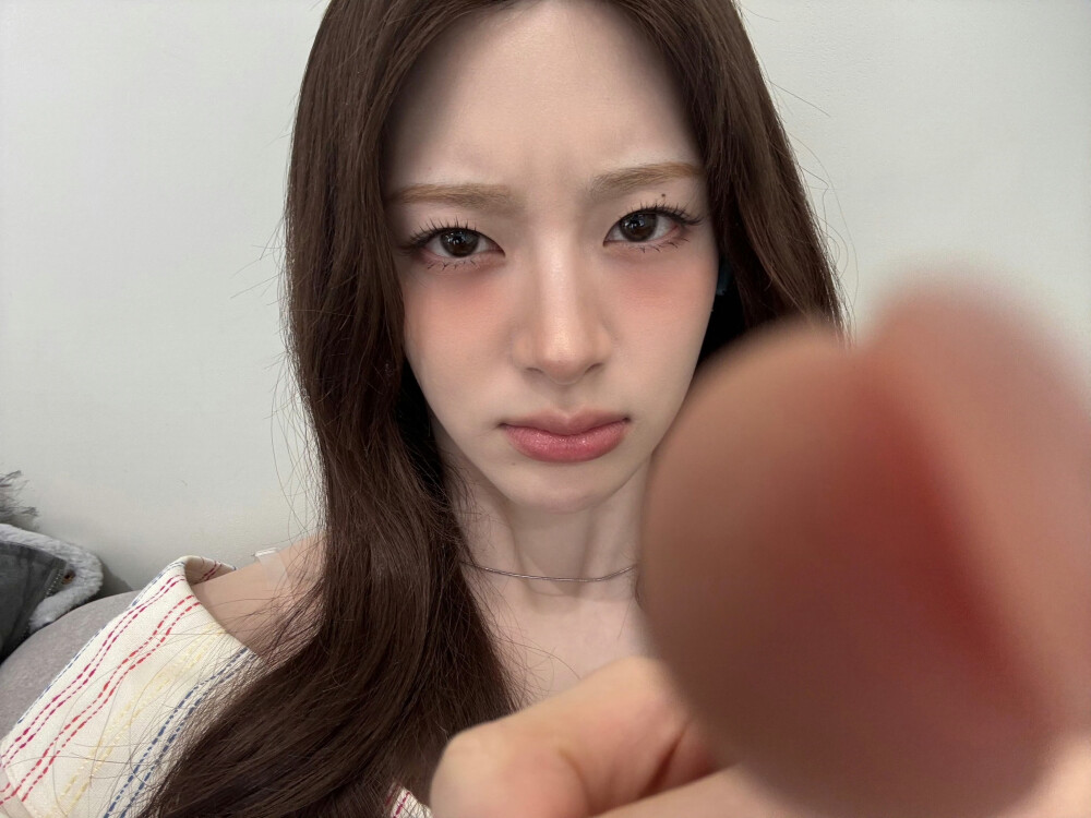 尹势银 