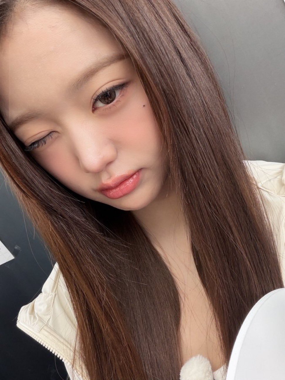 张元英