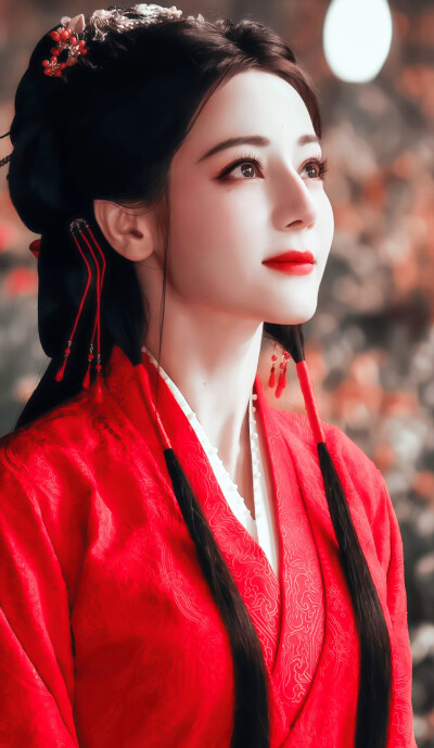 迪丽热巴/贺思慕