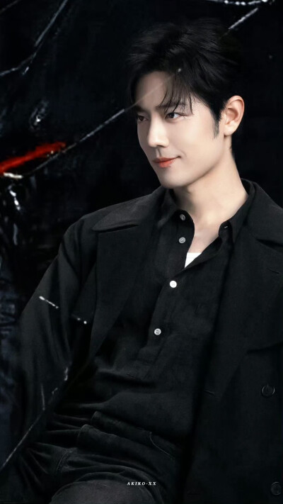 肖战 齐夏
见水印