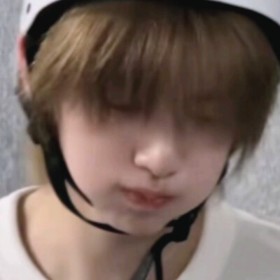 猪喝水就这样萌