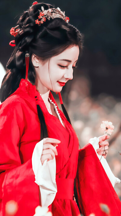 迪丽热巴/贺思慕