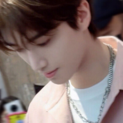 我闺蜜让我把这组截了。食用收单吧