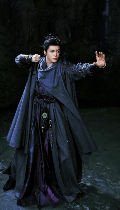 曾舜晞《月鳞绮纪》武拾光