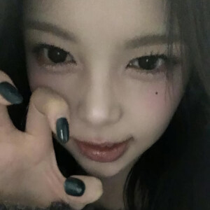 红线划过深藏轮回的秘密