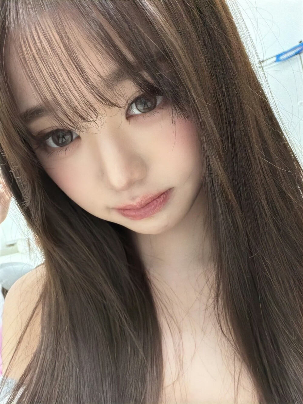 张元英