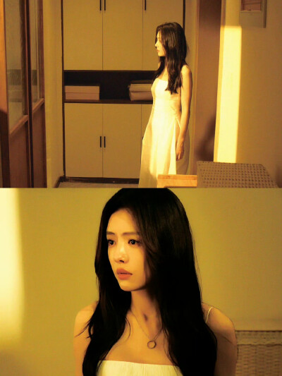  蔡文静 / 周瑾 。